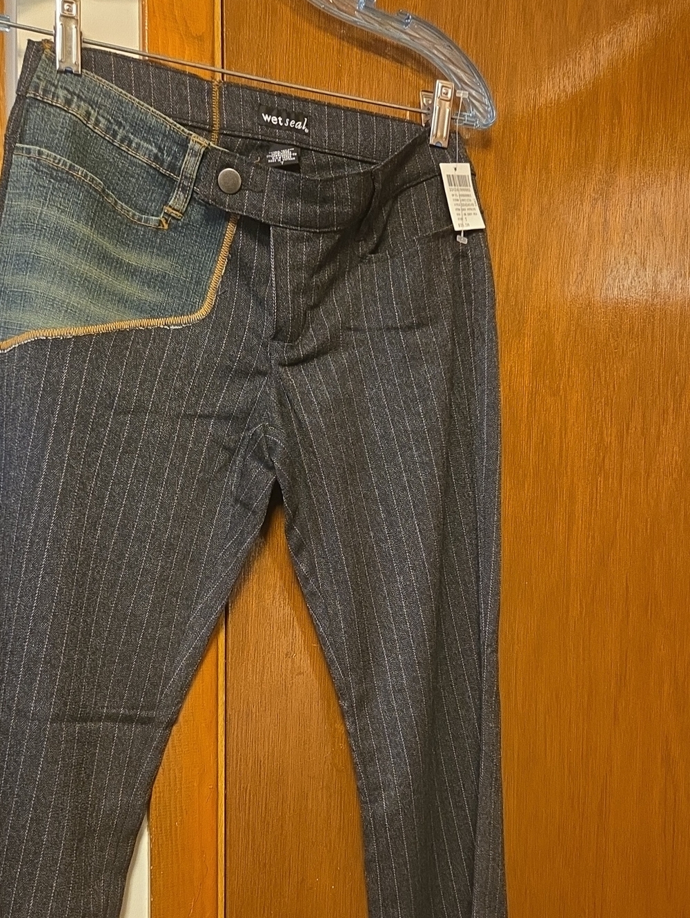 JUNIORS Wet Seal Women's Pinstripe Dark Gray Jeans